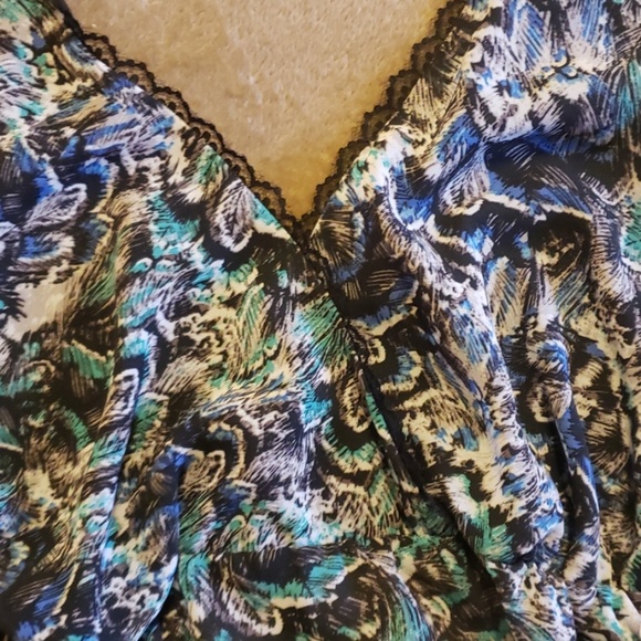 Pure Energy black/white/ turquoise tank top - Picture 3 of 7